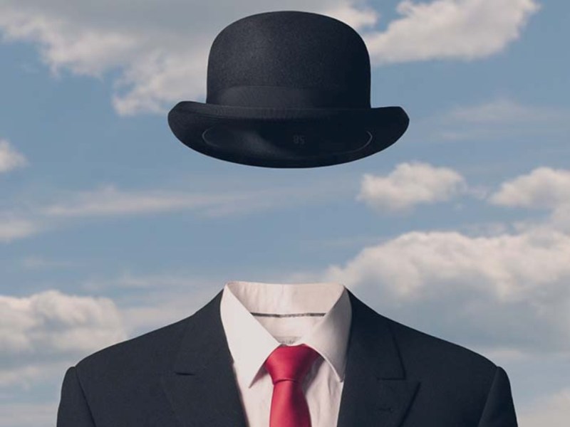 L’insostenibile superficialità dell’essere fantasmi.